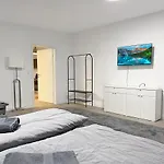 Lejlighed Industrie-gruppenloft Mit & Grillbereich Fuer Bis Zu 12 Personen