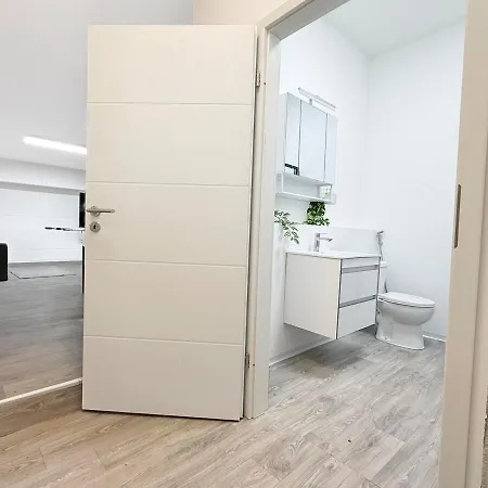 Daire Industrie-gruppenloft Mit & Grillbereich Fuer Bis Zu 12 Personen Nuertingen