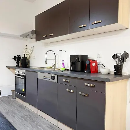 Industrie-gruppenloft Mit & Grillbereich Fuer Bis Zu 12 Personen * 뉘르팅엔
