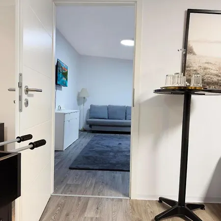 Industrie-gruppenloft Mit & Grillbereich Fuer Bis Zu 12 Personen * Nuertingen