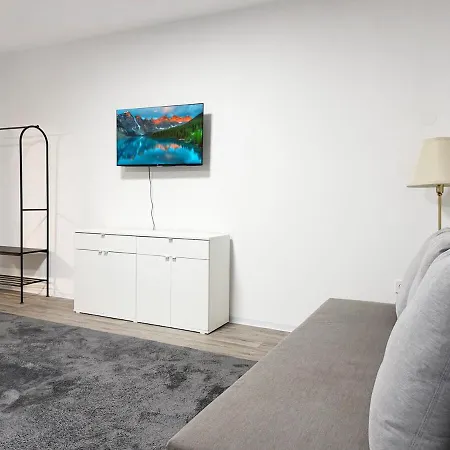 Industrie-gruppenloft Mit & Grillbereich Fuer Bis Zu 12 Personen *