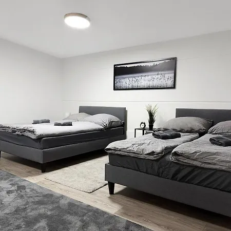 Daire Industrie-gruppenloft Mit & Grillbereich Fuer Bis Zu 12 Personen *